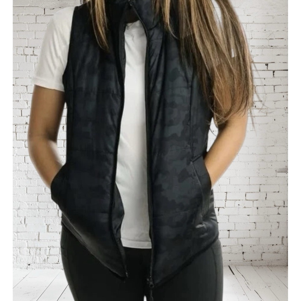 Zyia🔥Grey & Black🖤Camo Sawatch Puffer Vest Size Large Athletic Casual Sporty